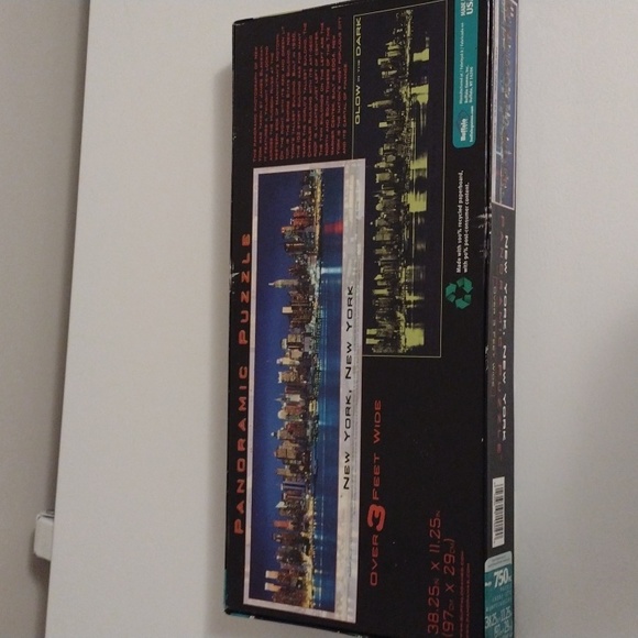Jigsaw New York panoramic puzzle NWOT - Picture 6 of 10